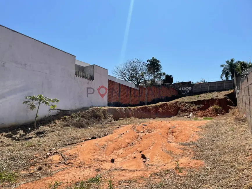 Foto 1 de Terreno / Lote à venda, 500m2 em Senador Salgado Filho, Marilia - SP