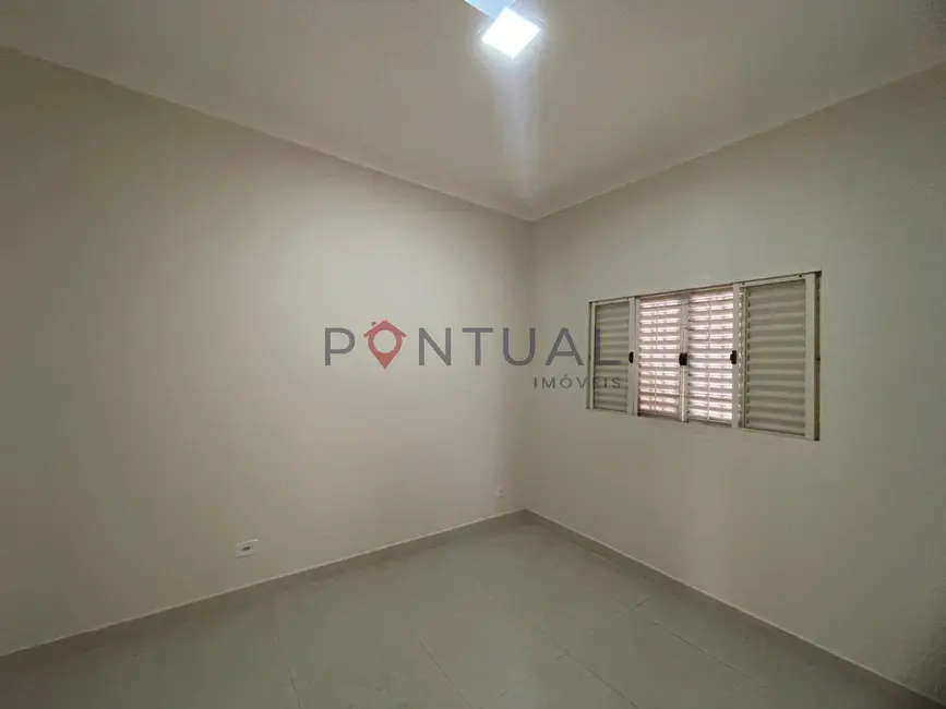 Foto 4 de Casa com 3 quartos para alugar, 110m2 em Jardim Esplanada, Marilia - SP