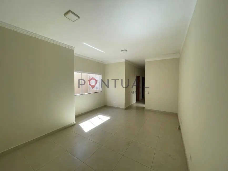 Foto 3 de Casa com 3 quartos para alugar, 110m2 em Jardim Esplanada, Marilia - SP