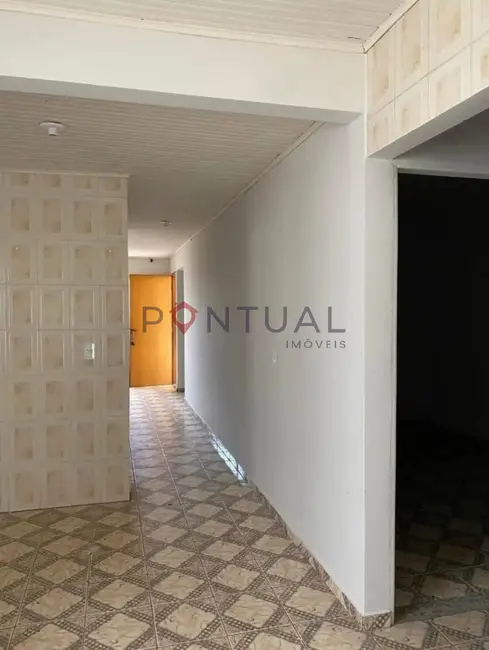 Foto 7 de Casa com 2 quartos para alugar, 90m2 em Núcleo Habitacional José Teruel Martinez, Marilia - SP