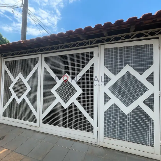 Foto 1 de Casa com 2 quartos para alugar em Jardim Edisom da Silva Lima, Marilia - SP