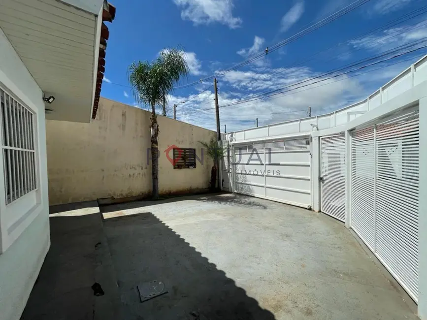 Casa com 2 quartos para alugar em Vereador Eduardo Andrade Reis, Marilia - SP - imagem 8 Foto 8 de Casa com 2 quartos para alugar em Vereador Eduardo Andrade Reis, Marilia - SP