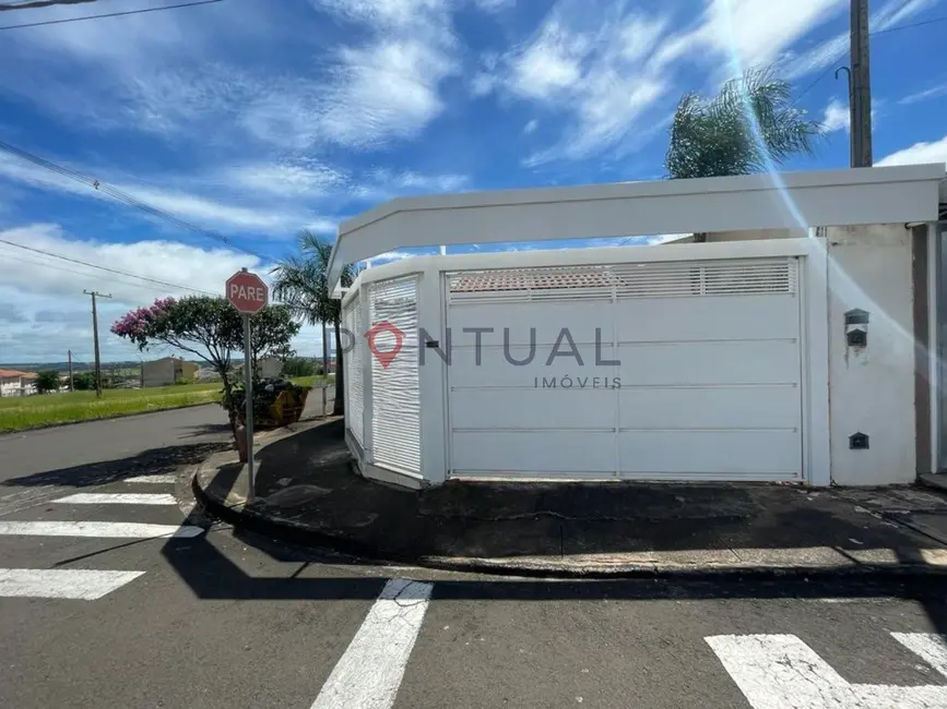 Casa com 2 quartos para alugar em Vereador Eduardo Andrade Reis, Marilia - SP - imagem 2 Foto 2 de Casa com 2 quartos para alugar em Vereador Eduardo Andrade Reis, Marilia - SP