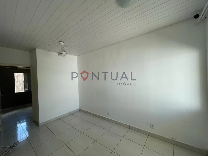 Casa com 2 quartos para alugar em Vereador Eduardo Andrade Reis, Marilia - SP - imagem 5 Foto 5 de Casa com 2 quartos para alugar em Vereador Eduardo Andrade Reis, Marilia - SP