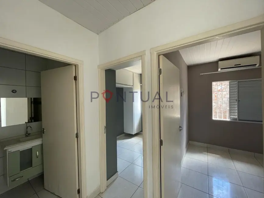 Casa com 2 quartos para alugar em Vereador Eduardo Andrade Reis, Marilia - SP - imagem 9 Foto 9 de Casa com 2 quartos para alugar em Vereador Eduardo Andrade Reis, Marilia - SP