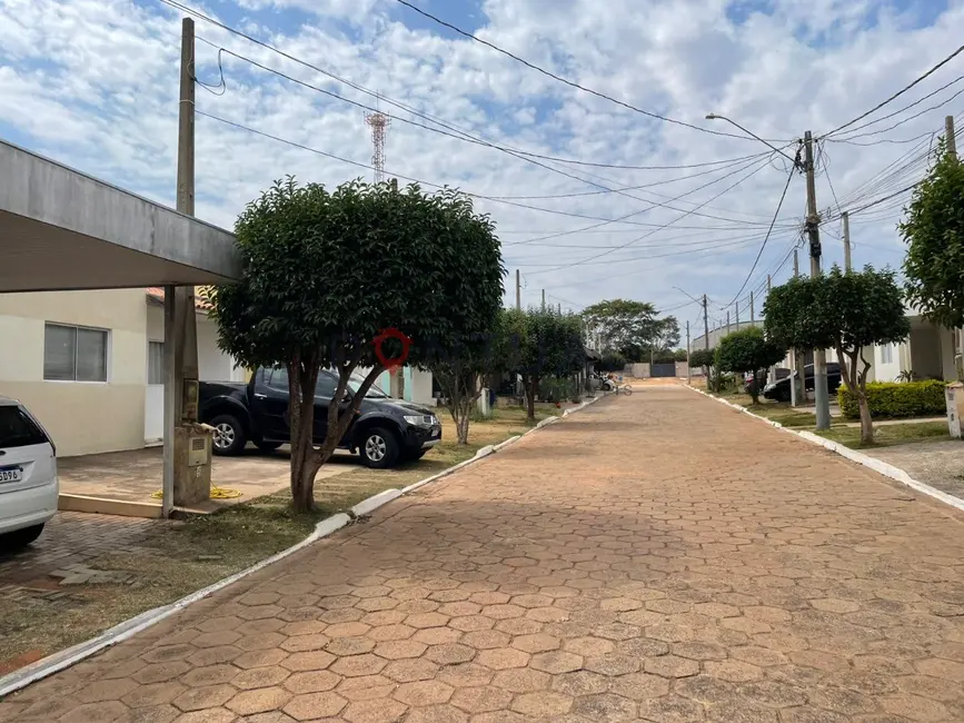 Foto 2 de Casa de Condomínio com 2 quartos à venda, 50m2 em Jardim Santa Antonieta, Marilia - SP