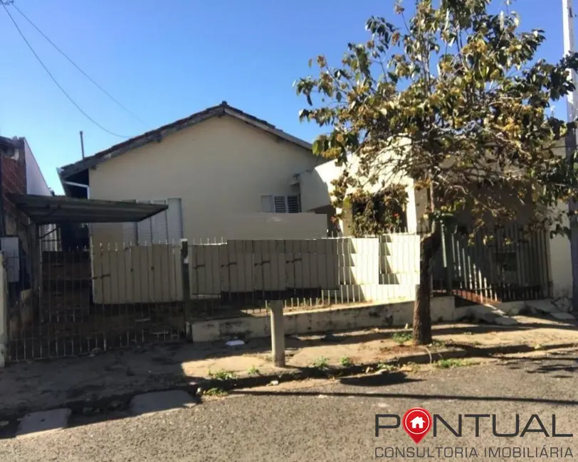 Foto 1 de Casa com 3 quartos à venda, 100m2 em Núcleo Habitacional Jardim Bela Vista, Marilia - SP