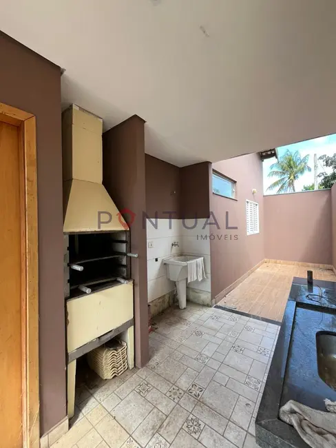 Foto 7 de Casa com 3 quartos para alugar, 110m2 em Jardim Esplanada, Marilia - SP