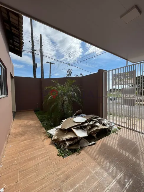 Foto 3 de Casa com 3 quartos para alugar, 110m2 em Jardim Esplanada, Marilia - SP