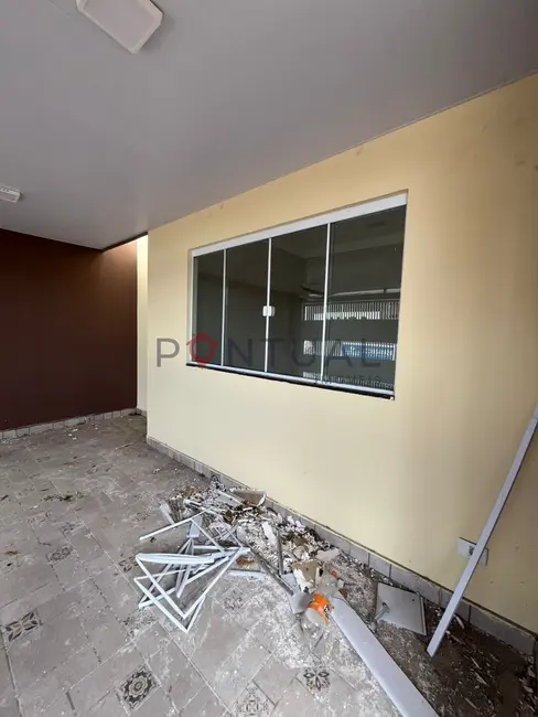 Foto 6 de Casa com 3 quartos para alugar, 110m2 em Jardim Esplanada, Marilia - SP