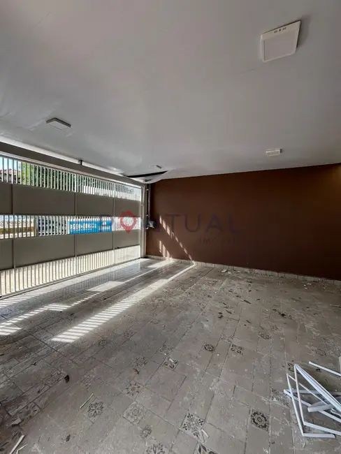 Foto 2 de Casa com 3 quartos para alugar, 110m2 em Jardim Esplanada, Marilia - SP