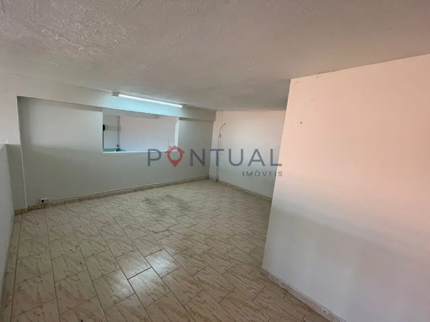 Sala Comercial para alugar, 107m2 em Fragata, Marilia - SP - imagem 8 Foto 8 de Sala Comercial para alugar, 107m2 em Fragata, Marilia - SP