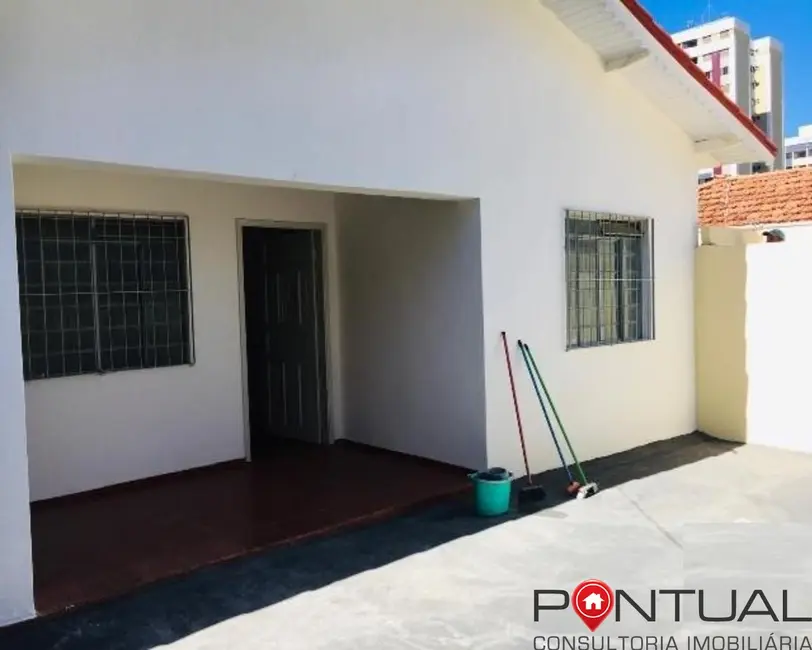 Foto 2 de Casa com 3 quartos à venda, 200m2 em Senador Salgado Filho, Marilia - SP