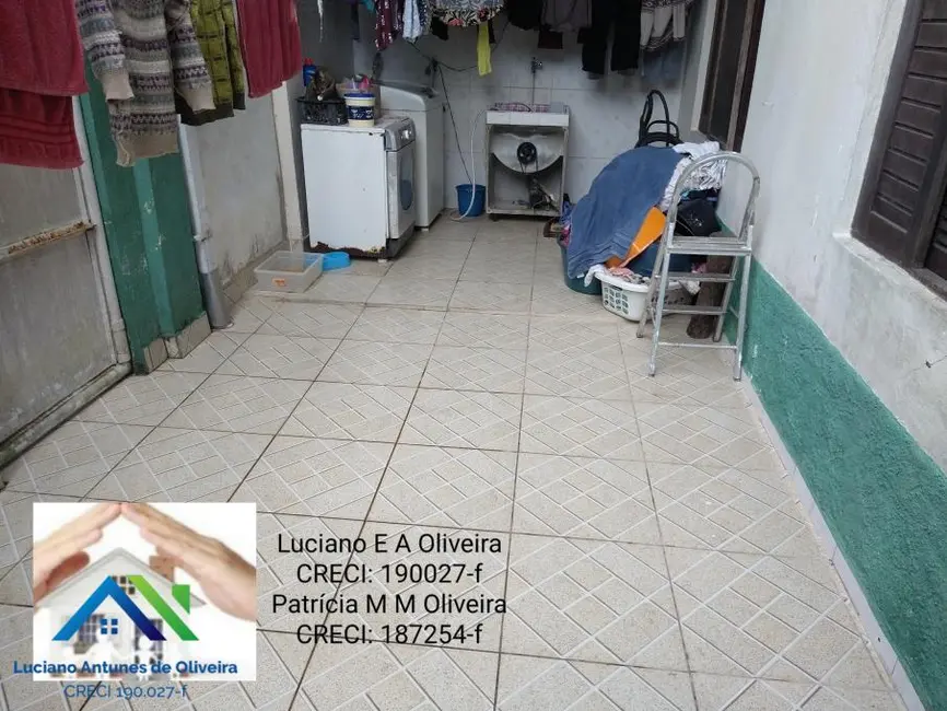 Foto 5 de Sobrado com 5 quartos à venda, 185m2 em Jardim Nomar, Caraguatatuba - SP
