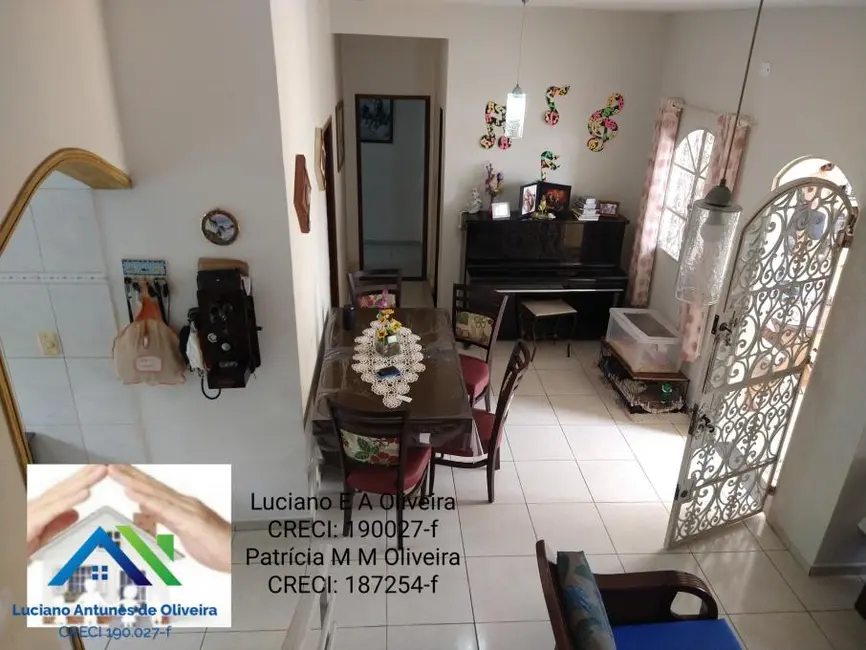 Foto 7 de Sobrado com 5 quartos à venda, 185m2 em Jardim Nomar, Caraguatatuba - SP