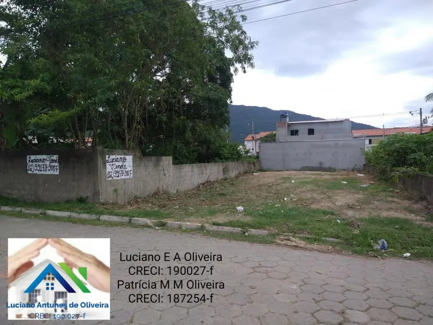 Foto 1 de Terreno / Lote à venda, 250m2 em Sao Sebastiao - SP