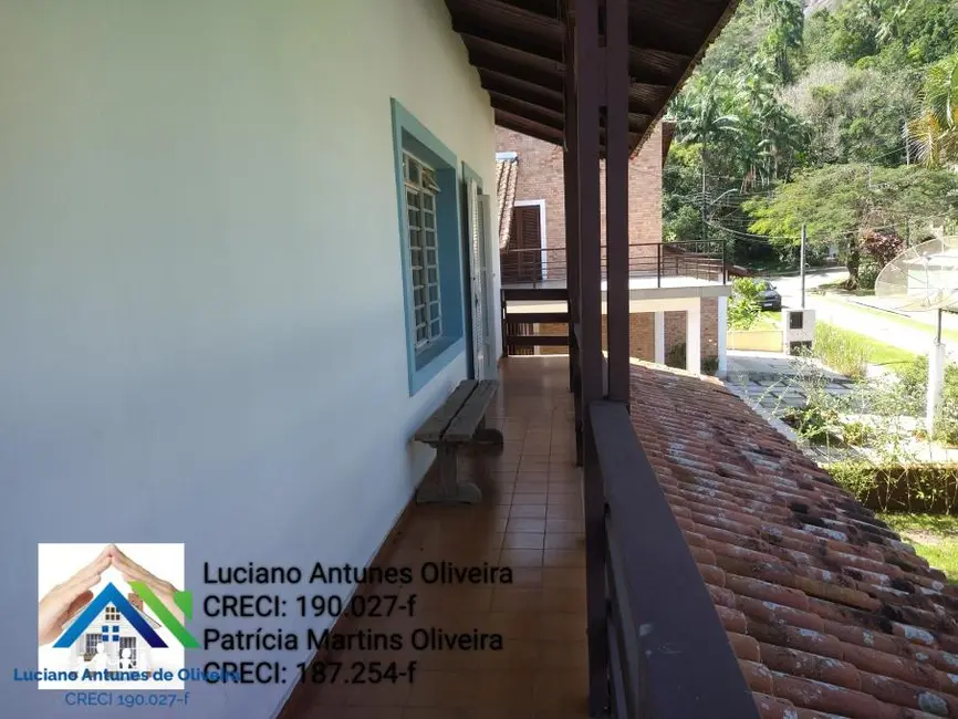 Foto 5 de Sobrado com 4 quartos à venda, 145m2 em Loteamento Recanto Sandra, Caraguatatuba - SP