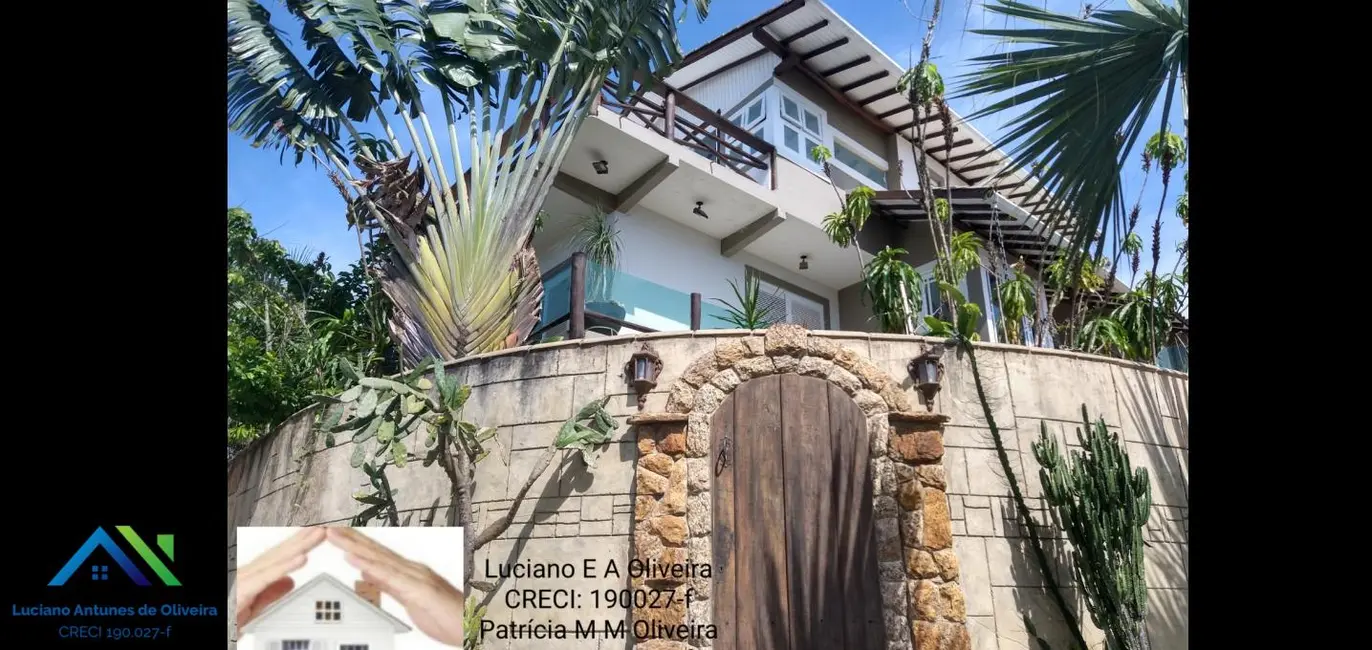 Foto 3 de Sobrado com 3 quartos à venda, 280m2 em Pontal de Santa Marina, Caraguatatuba - SP