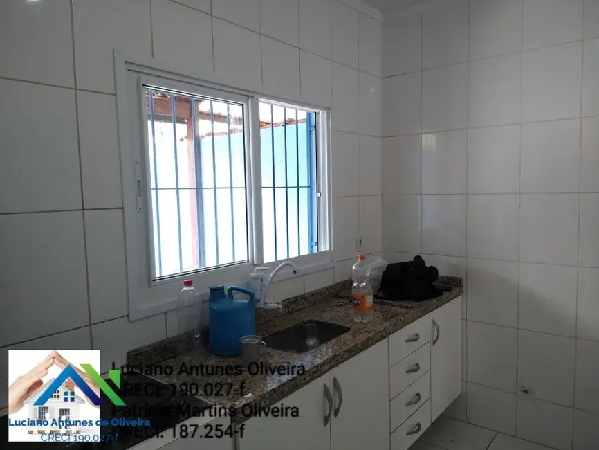 Foto 9 de Sobrado com 3 quartos para alugar, 111m2 em Pontal de Santa Marina, Caraguatatuba - SP