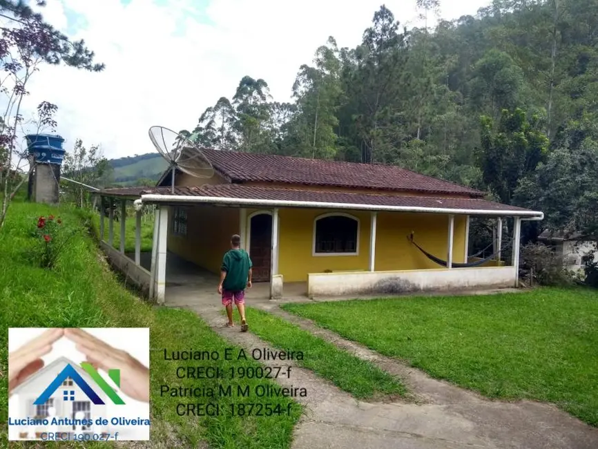 Foto 3 de Chácara com 2 quartos à venda, 120m2 em Centro, Natividade Da Serra - SP