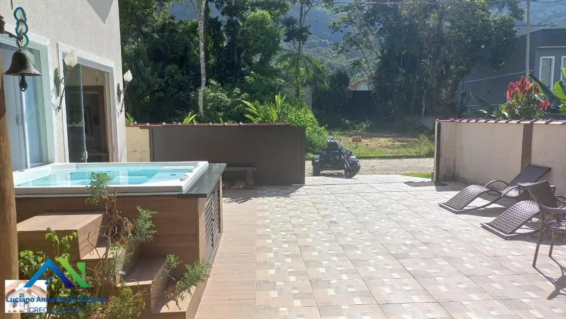 Casa de Condomínio com 4 quartos à venda, 355m2 em Mar Verde II, Caraguatatuba - SP - imagem 7 Foto 7 de Casa de Condomínio com 4 quartos à venda, 355m2 em Mar Verde II, Caraguatatuba - SP