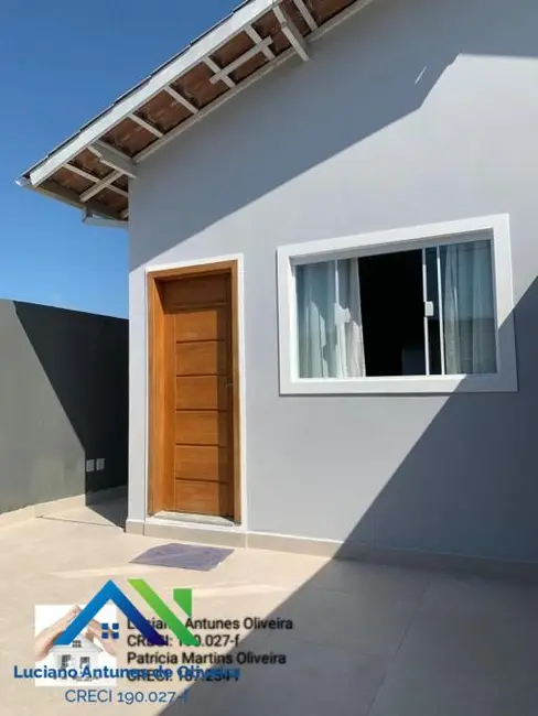 Foto 3 de Casa com 2 quartos à venda, 75m2 em Balneário Mar Azul, Caraguatatuba - SP