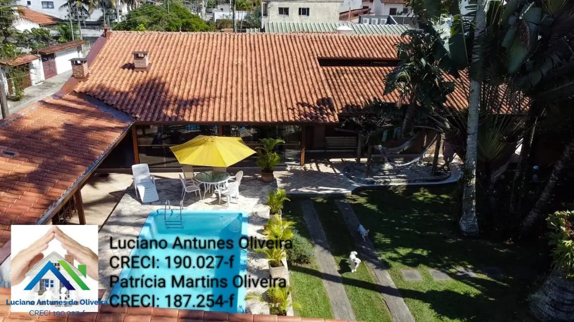 Foto 1 de Casa com 4 quartos à venda, 297m2 em Praia das Palmeiras, Caraguatatuba - SP