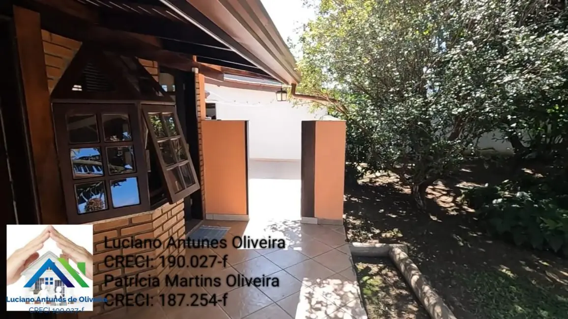 Foto 5 de Casa com 4 quartos à venda, 297m2 em Praia das Palmeiras, Caraguatatuba - SP