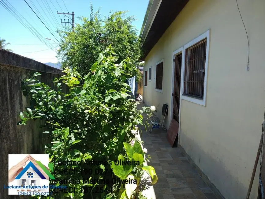 Foto 2 de Casa com 2 quartos à venda, 53m2 em Jardim Brasil, Caraguatatuba - SP
