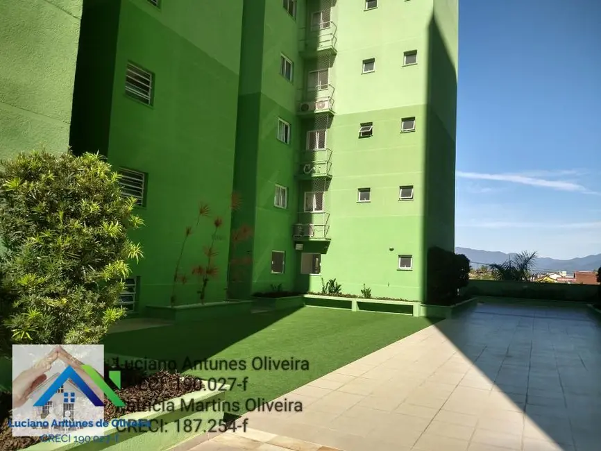 Foto 3 de Apartamento com 2 quartos à venda, 67m2 em Indaiá, Caraguatatuba - SP