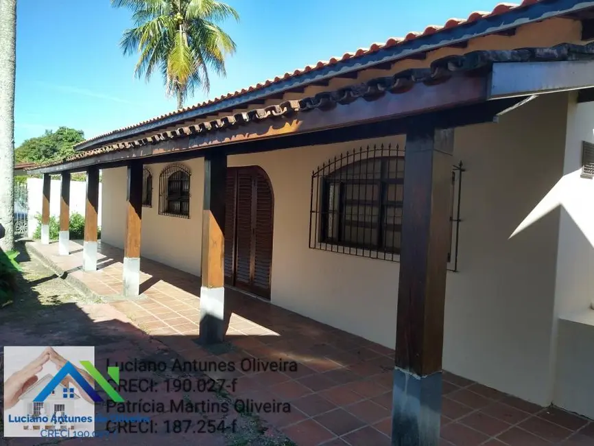 Casa com 3 quartos à venda, 210m2 em Jardim Primavera, Caraguatatuba - SP - imagem 7 Foto 7 de Casa com 3 quartos à venda, 210m2 em Jardim Primavera, Caraguatatuba - SP