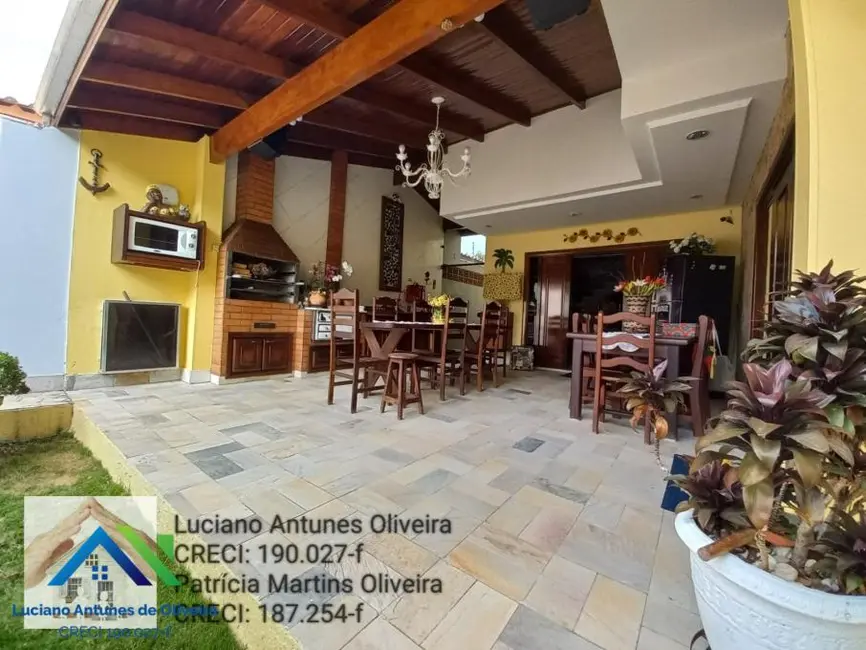 Foto 5 de Casa com 5 quartos à venda, 368m2 em Sao Sebastiao - SP