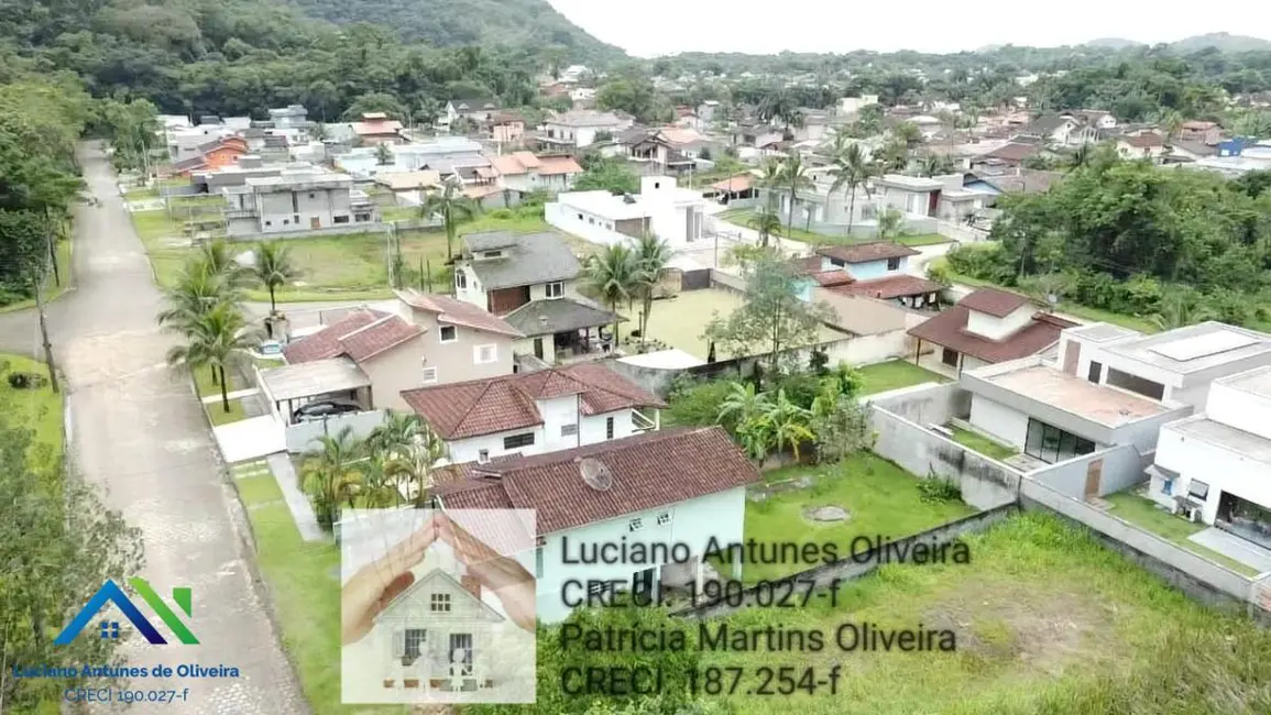 Foto 1 de Terreno / Lote à venda, 384m2 em Mar Verde II, Caraguatatuba - SP