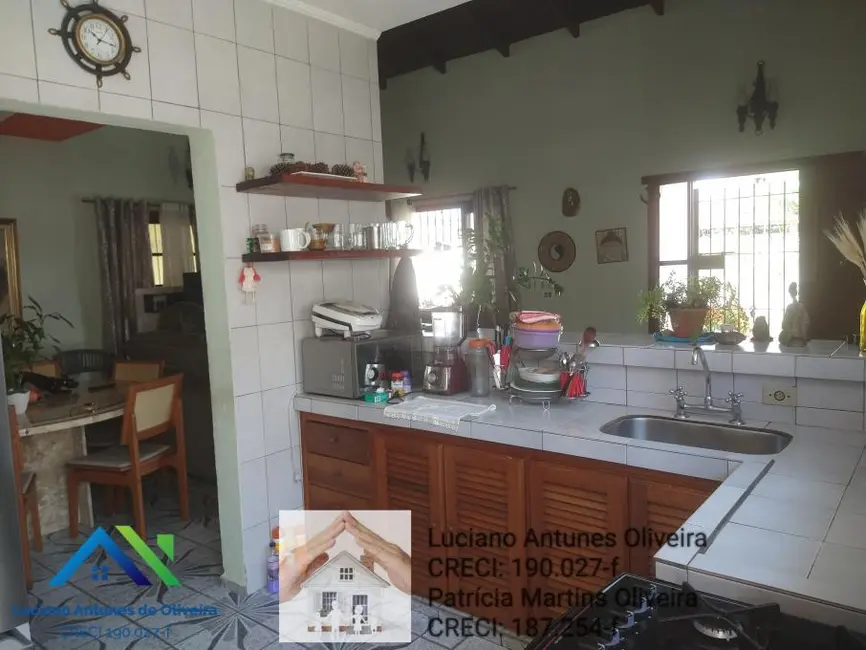 Casa com 3 quartos à venda, 208m2 em Pontal de Santa Marina, Caraguatatuba - SP - imagem 6 Foto 6 de Casa com 3 quartos à venda, 208m2 em Pontal de Santa Marina, Caraguatatuba - SP