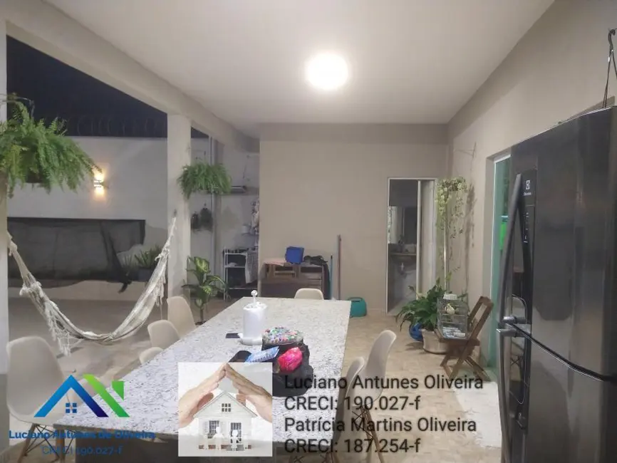 Foto 3 de Sobrado com 4 quartos à venda, 250m2 em Sao Sebastiao - SP