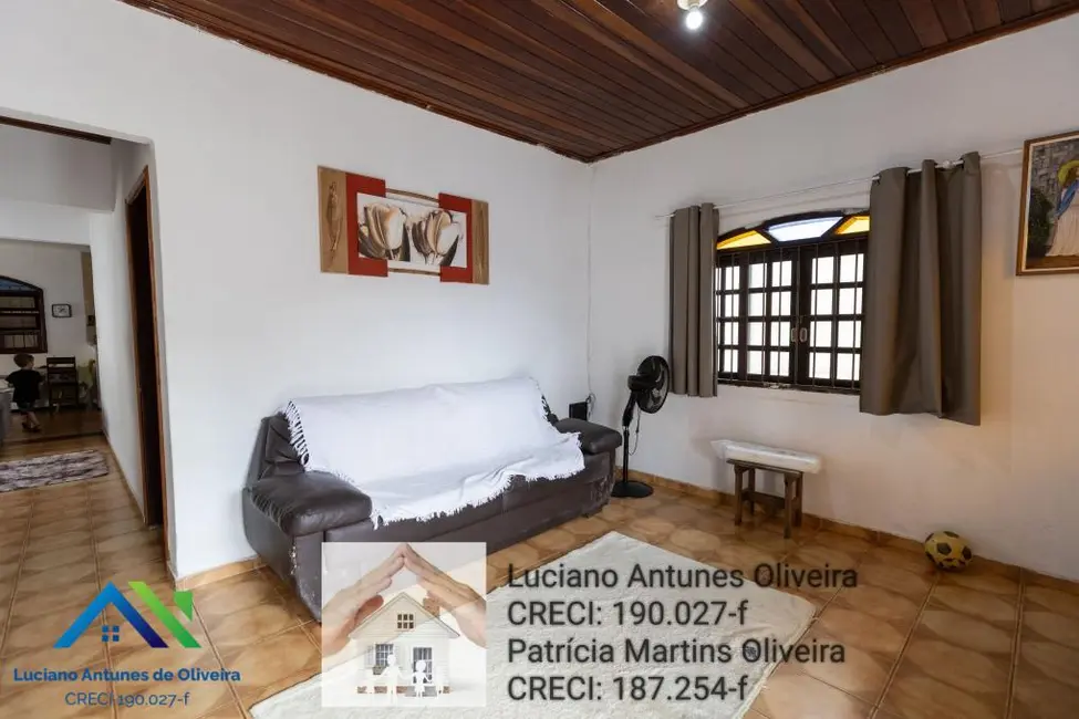 Foto 4 de Casa com 2 quartos à venda, 164m2 em Balneário Mar Azul, Caraguatatuba - SP