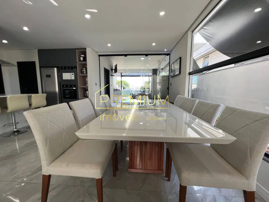 Foto 8 de Casa com 3 quartos à venda, 229m2 em Medeiros, Jundiai - SP