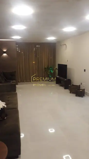 Foto 3 de Casa com 5 quartos à venda, 420m2 em Medeiros, Jundiai - SP