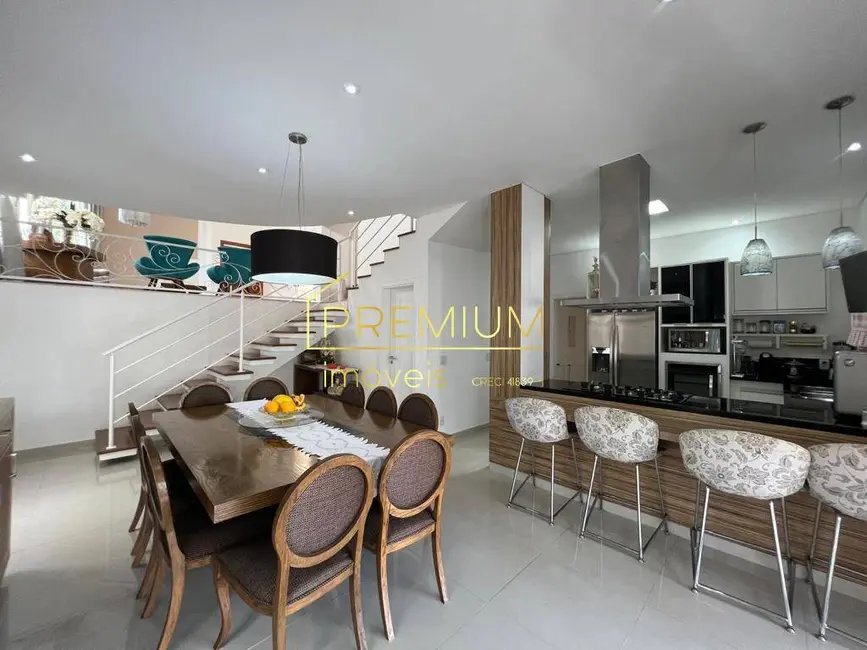 Foto 1 de Casa com 4 quartos à venda, 399m2 em Jundiai - SP