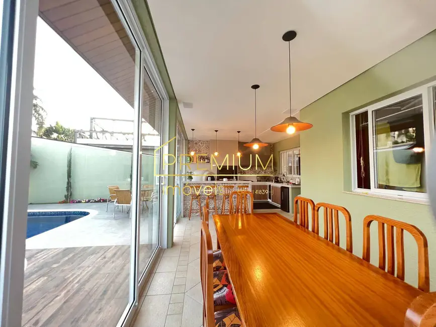 Foto 3 de Casa com 4 quartos à venda e para alugar, 506m2 em Medeiros, Jundiai - SP