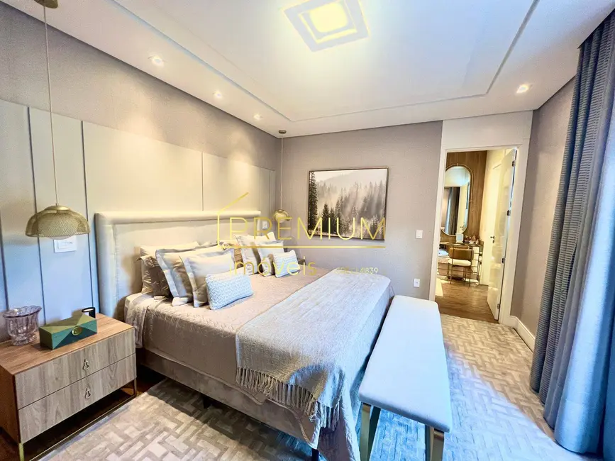 Foto 8 de Casa com 4 quartos à venda, 420m2 em Jundiai - SP