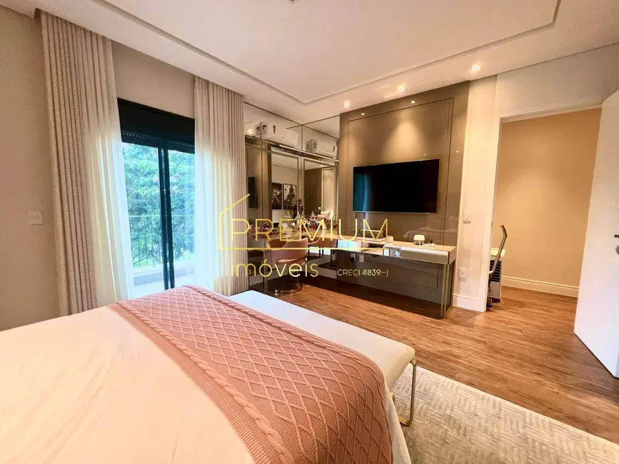 Foto 5 de Casa com 4 quartos à venda, 420m2 em Jundiai - SP