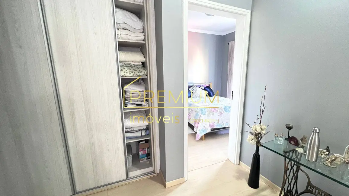 Foto 9 de Casa com 6 quartos à venda, 304m2 em Jundiai - SP