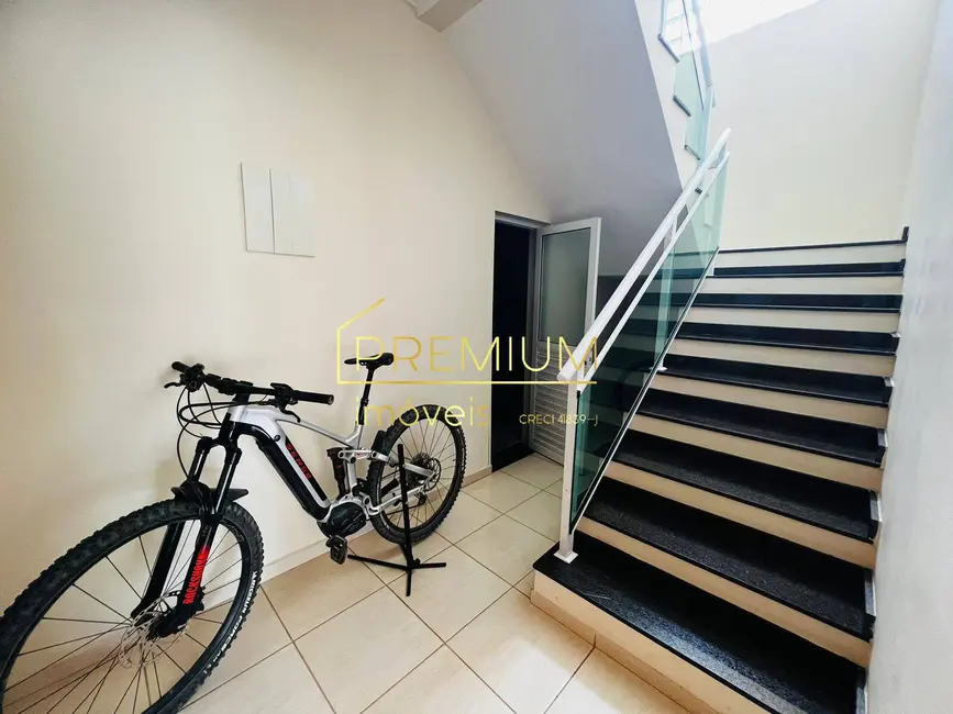 Foto 9 de Casa com 5 quartos à venda e para alugar, 393m2 em Jundiai - SP