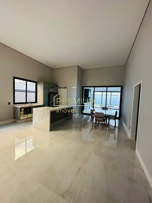 Foto 5 de Casa com 4 quartos à venda, 284m2 em Jundiai - SP