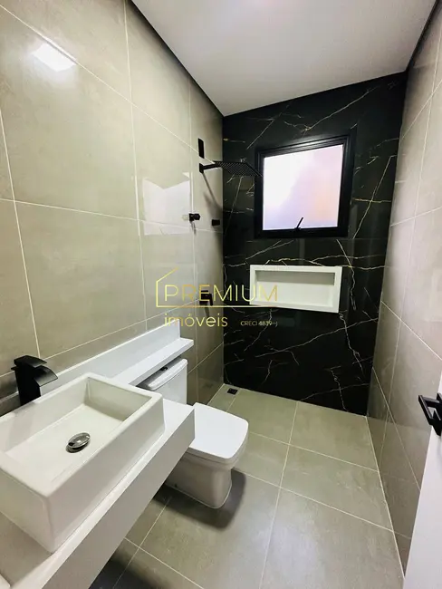 Foto 4 de Casa com 4 quartos à venda, 284m2 em Jundiai - SP