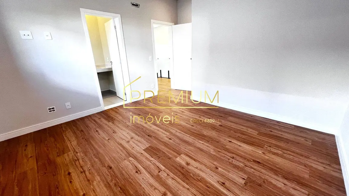 Foto 9 de Casa com 4 quartos à venda, 394m2 em Jundiai - SP