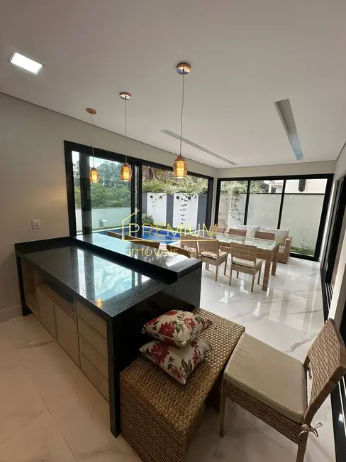 Foto 2 de Casa com 3 quartos à venda, 260m2 em Jardim Ermida I, Jundiai - SP