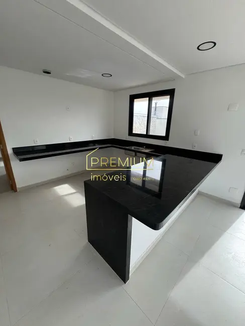 Foto 4 de Casa com 3 quartos à venda, 300m2 em Loteamento Ermida, Jundiai - SP
