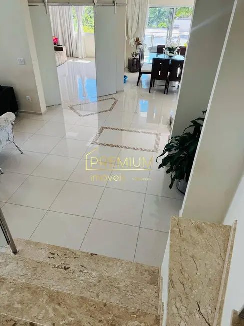 Casa com 3 quartos à venda e para alugar, 500m2 em Jundiai - SP - imagem 9 Foto 9 de Casa com 3 quartos à venda e para alugar, 500m2 em Jundiai - SP